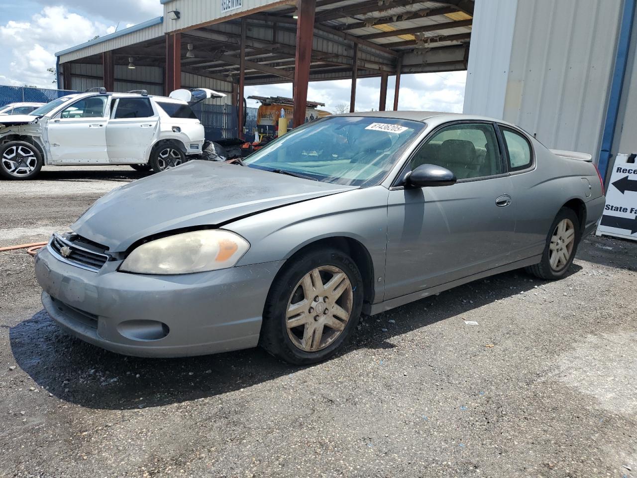2007 Chevrolet Monte Carlo LT, VIN 2G1WK15K879207412 — Front end