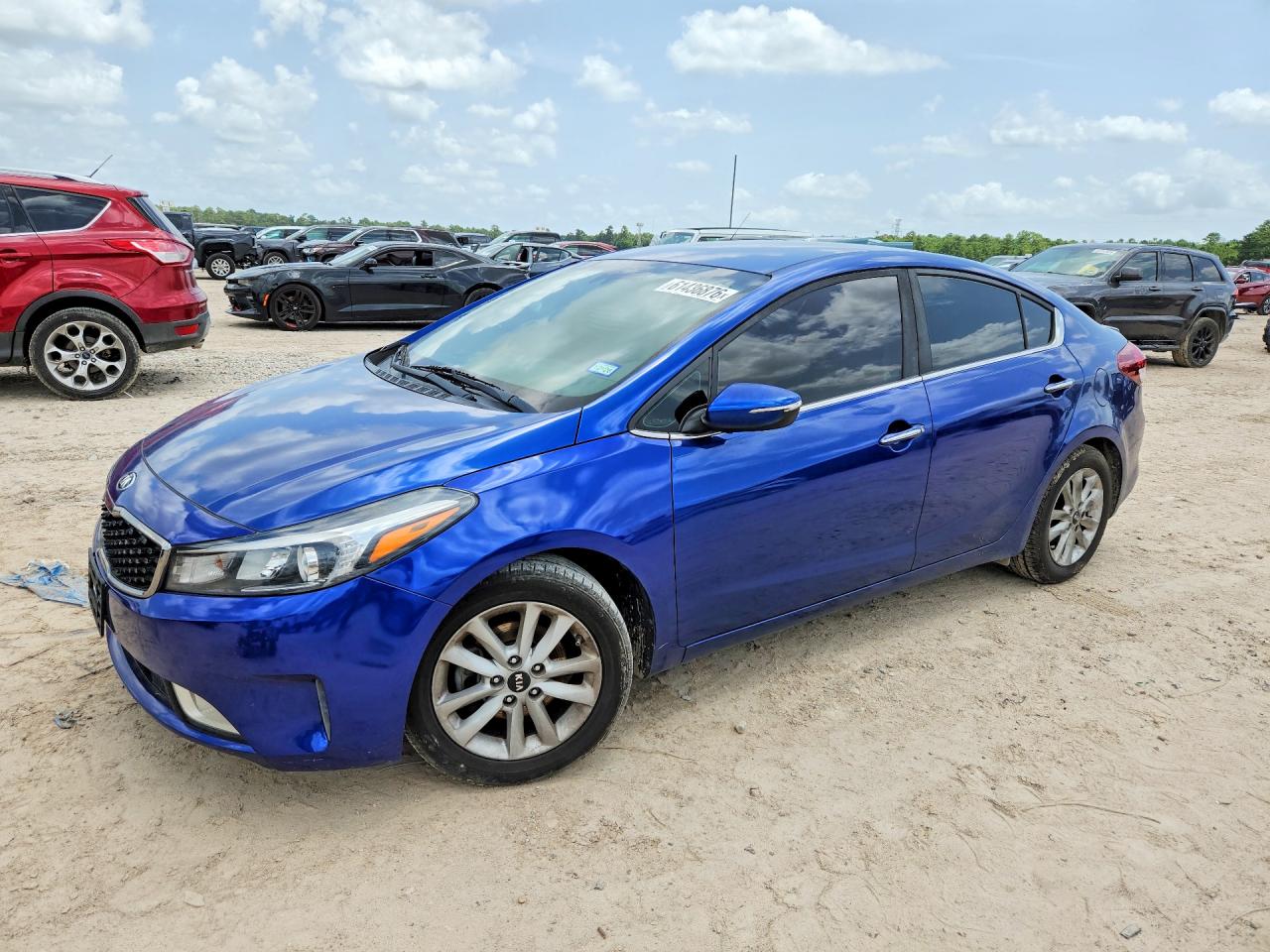 2017 Kia Forte LX, VIN 3KPFL4A71HE092310 — Side