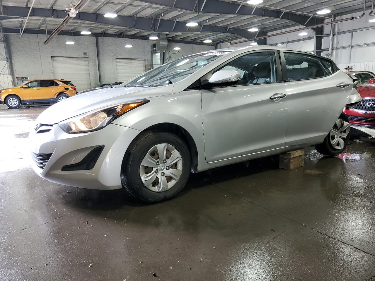 2016 Hyundai Elantra SE, VIN KMHDH4AE8GU589728 — Rear end