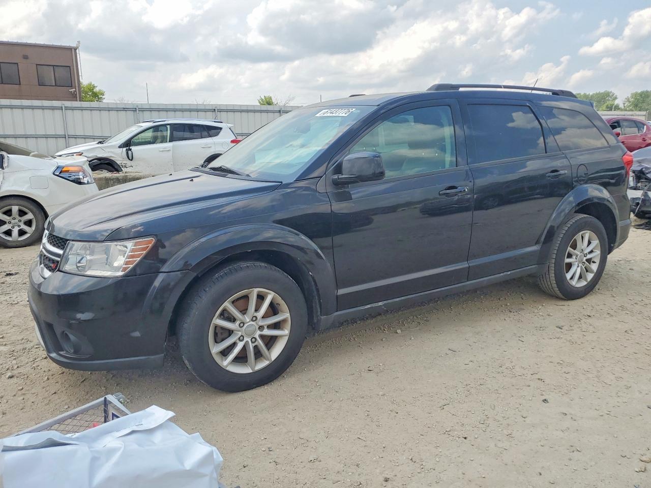 2014 Dodge Journey SXT, VIN 3C4PDCBG6ET117137 — Normal wear
