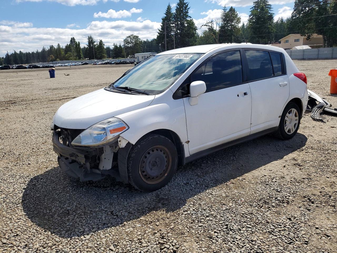 2011 Nissan Versa S, VIN 3N1BC1CP7BL498950 — Front end