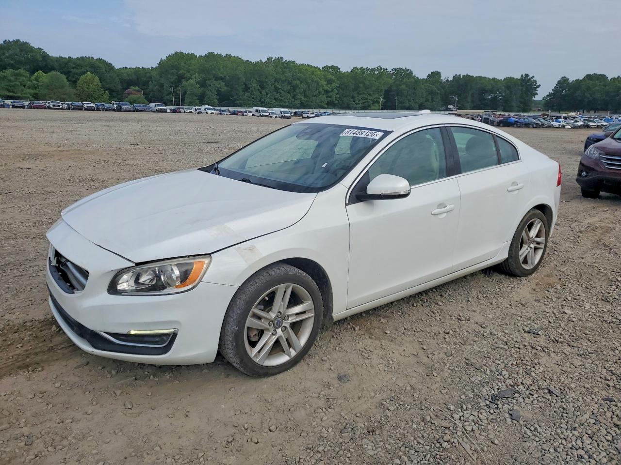 2015 Volvo S60 T5 Drive-E Premier Plus, VIN YV140MFC4F1311745 — Front end