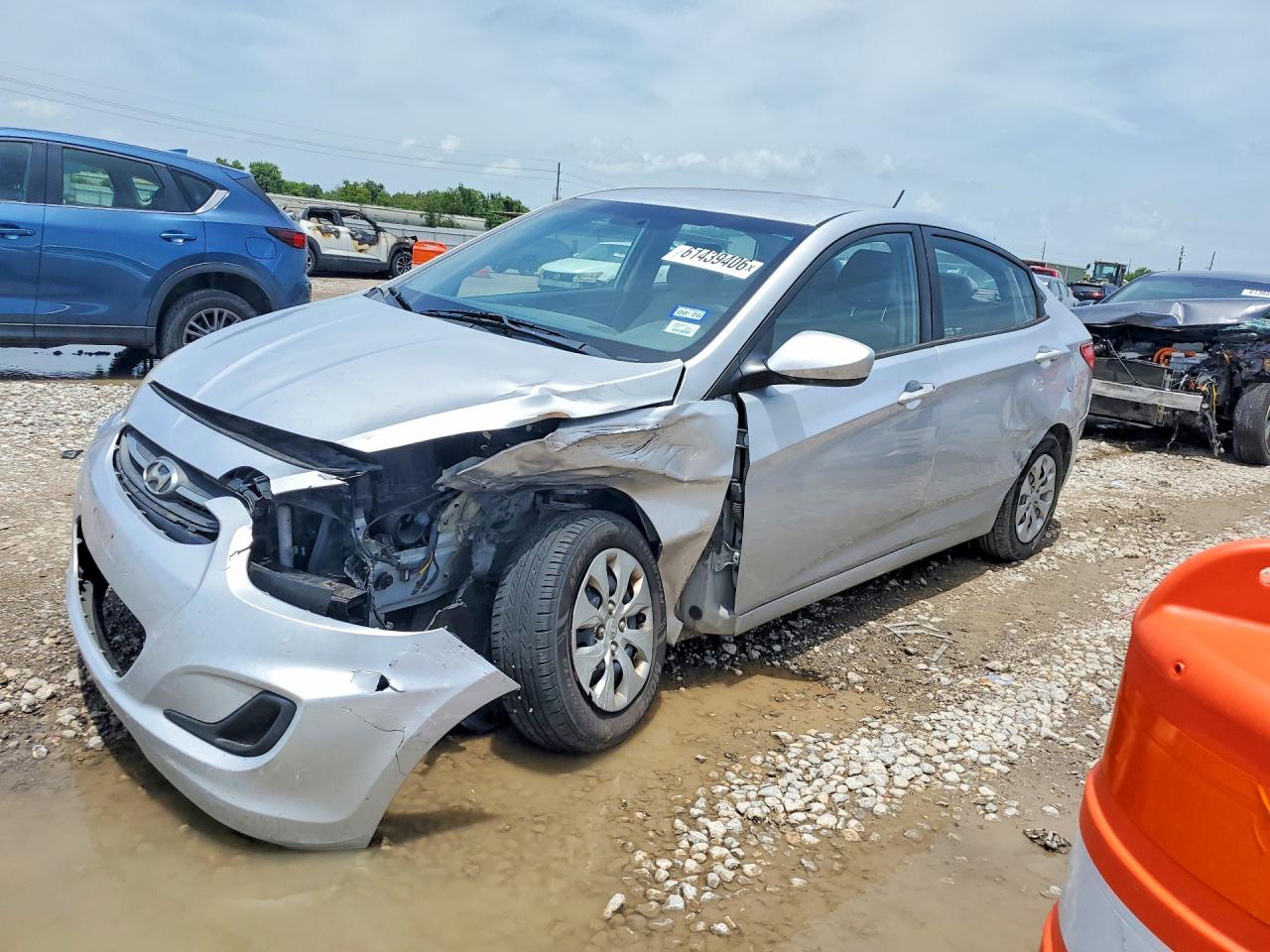 2015 Hyundai Accent GLS, VIN KMHCT4AE6FU802605 — Front end