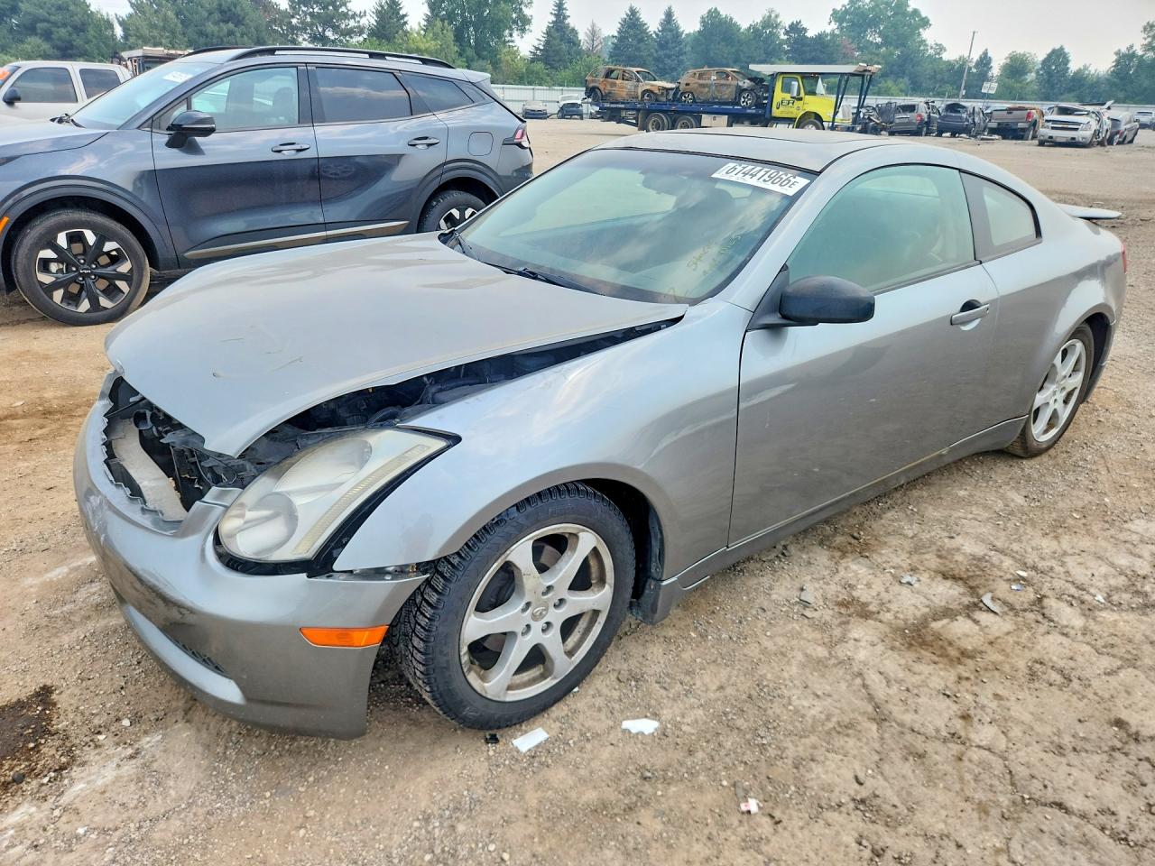 2004 Infiniti G35 w/Leather, VIN JNKCV54E54M817883 — Front end