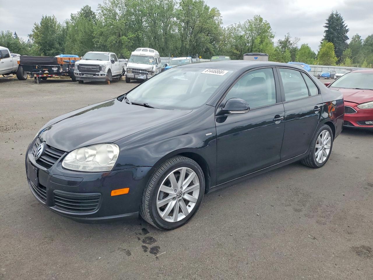 2010 Volkswagen Jetta Wolfsburg Edition, VIN 3VWRJ7AJ4AM019473 — Normal wear