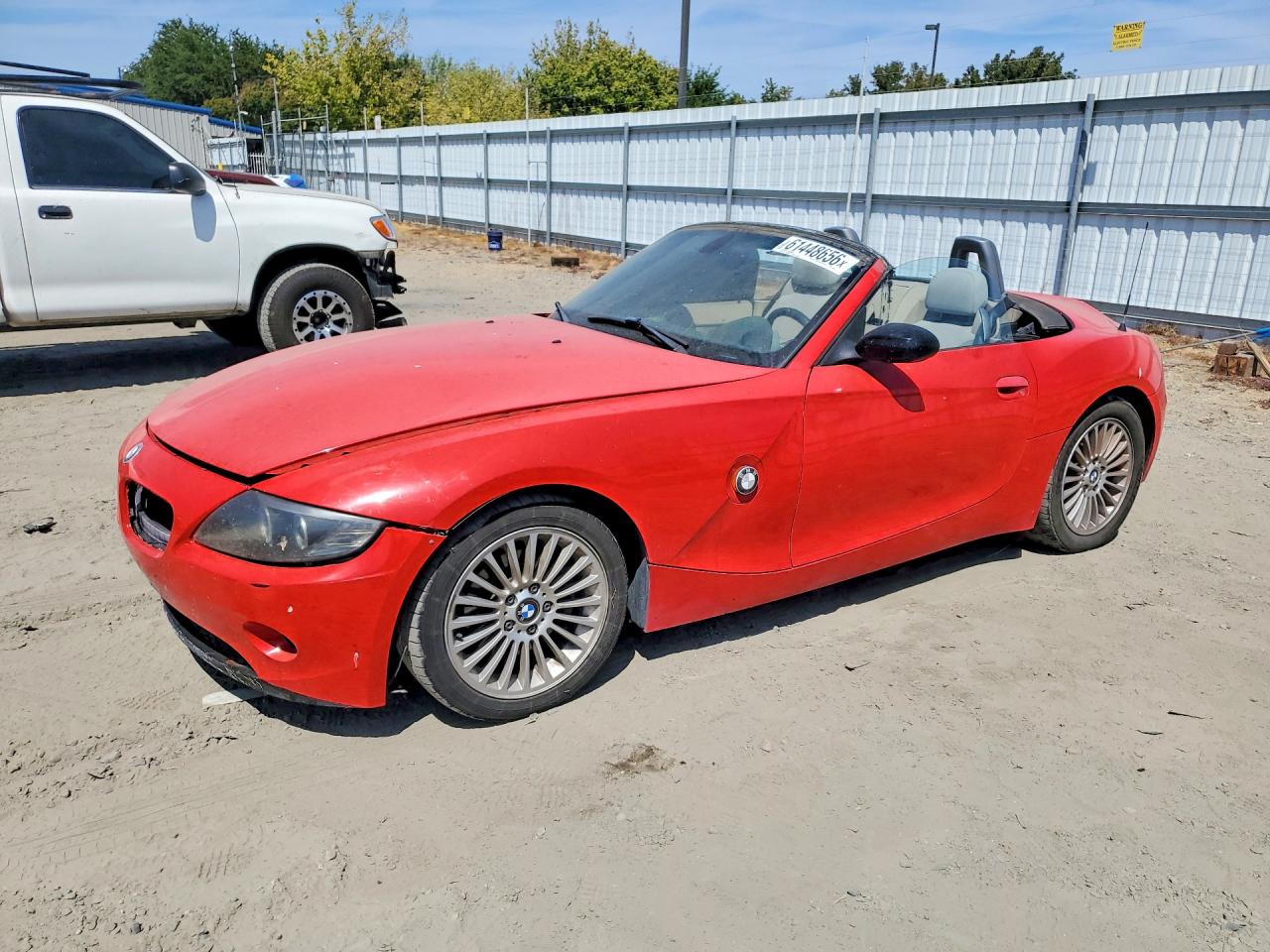 2004 BMW Z4 3.0i, VIN 4USBT53424LU06291 — Minor dents and scratches