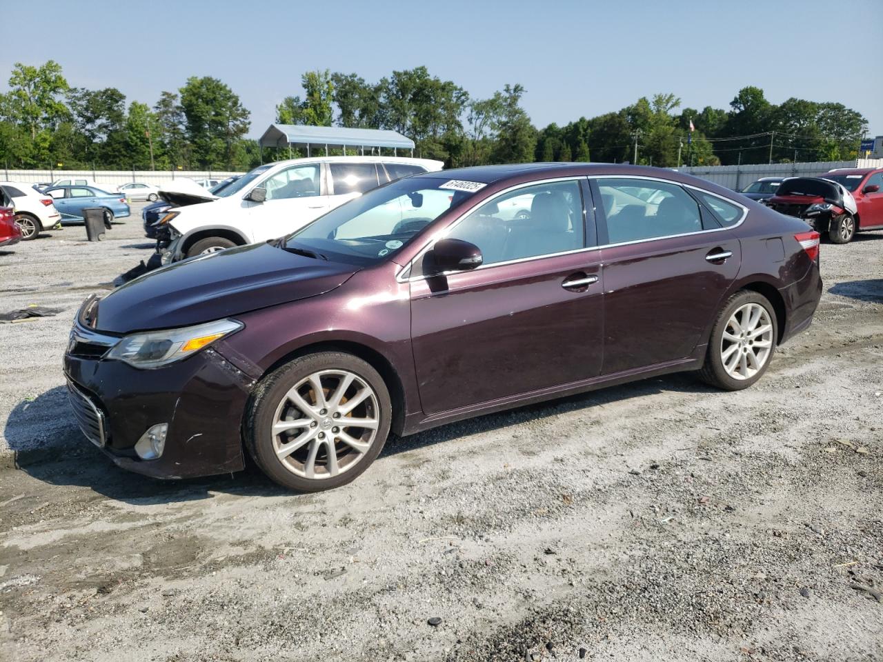 2015 Toyota Avalon Limited, VIN 4T1BK1EB0FU162825 — Front end
