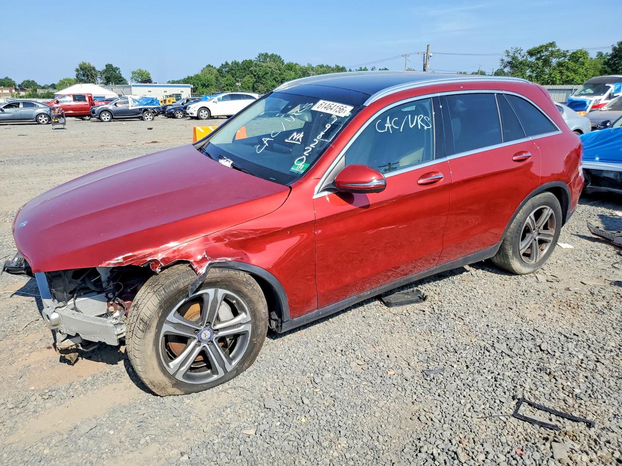 2017 Mercedes-Benz GLC 300, VIN WDC0G4KB8HF198220 — Front end