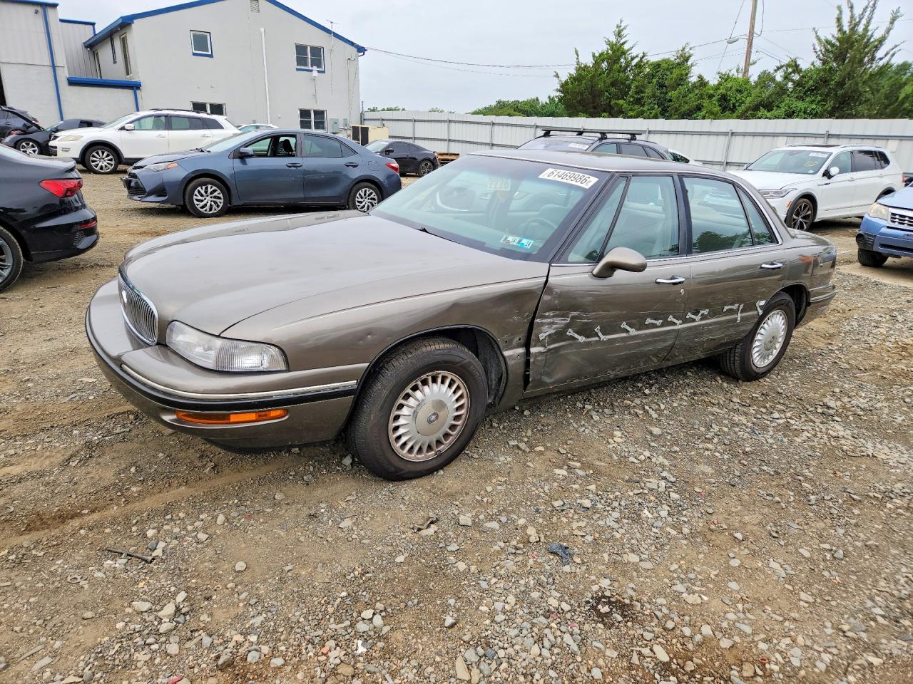 1999 Buick LeSabre Custom, VIN 1G4HP52K8XH442039 — Side