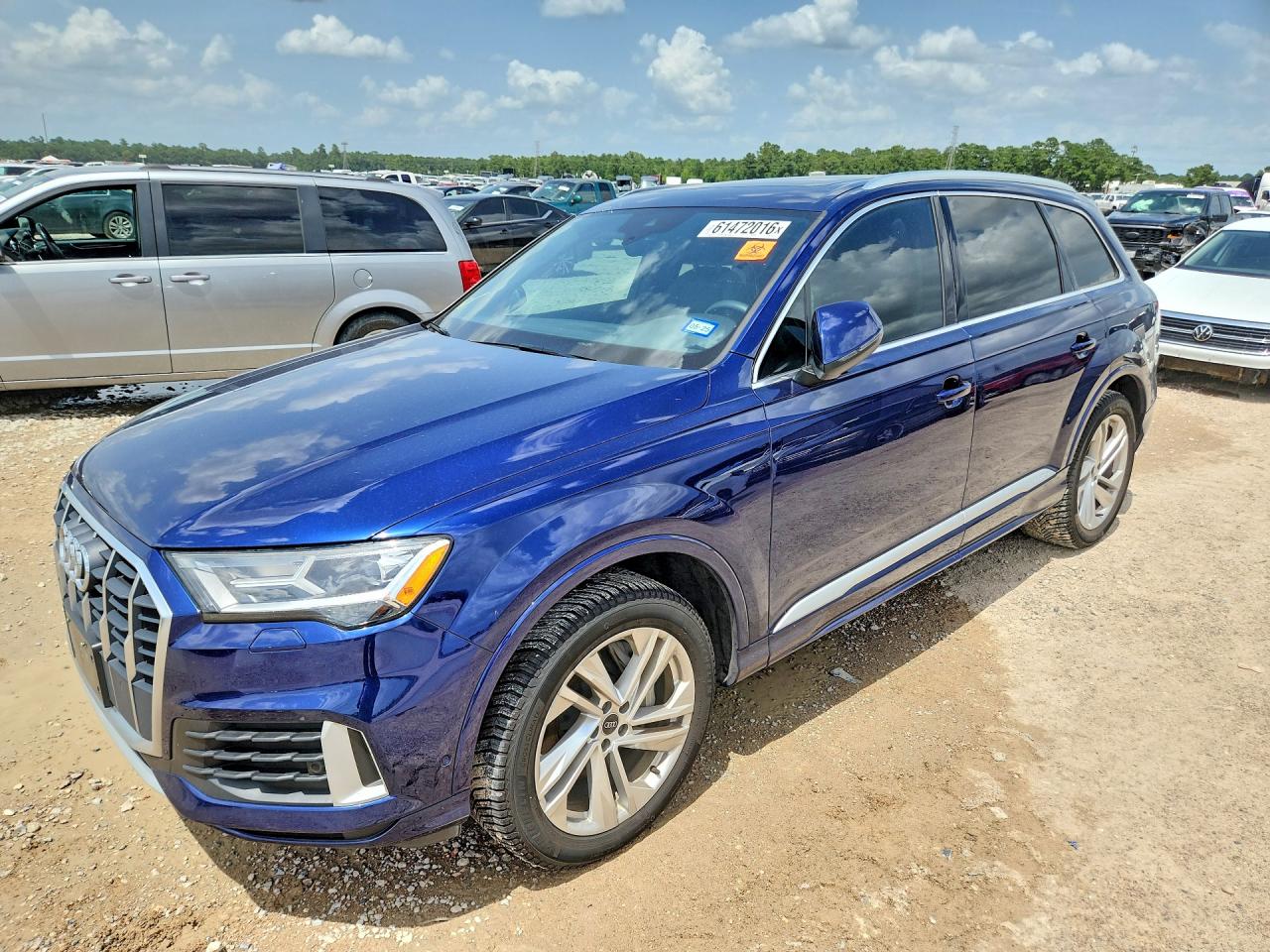 2021 Audi Q7 Premium Plus, VIN WA1LJAF75MD025263 — Фото с аукциона