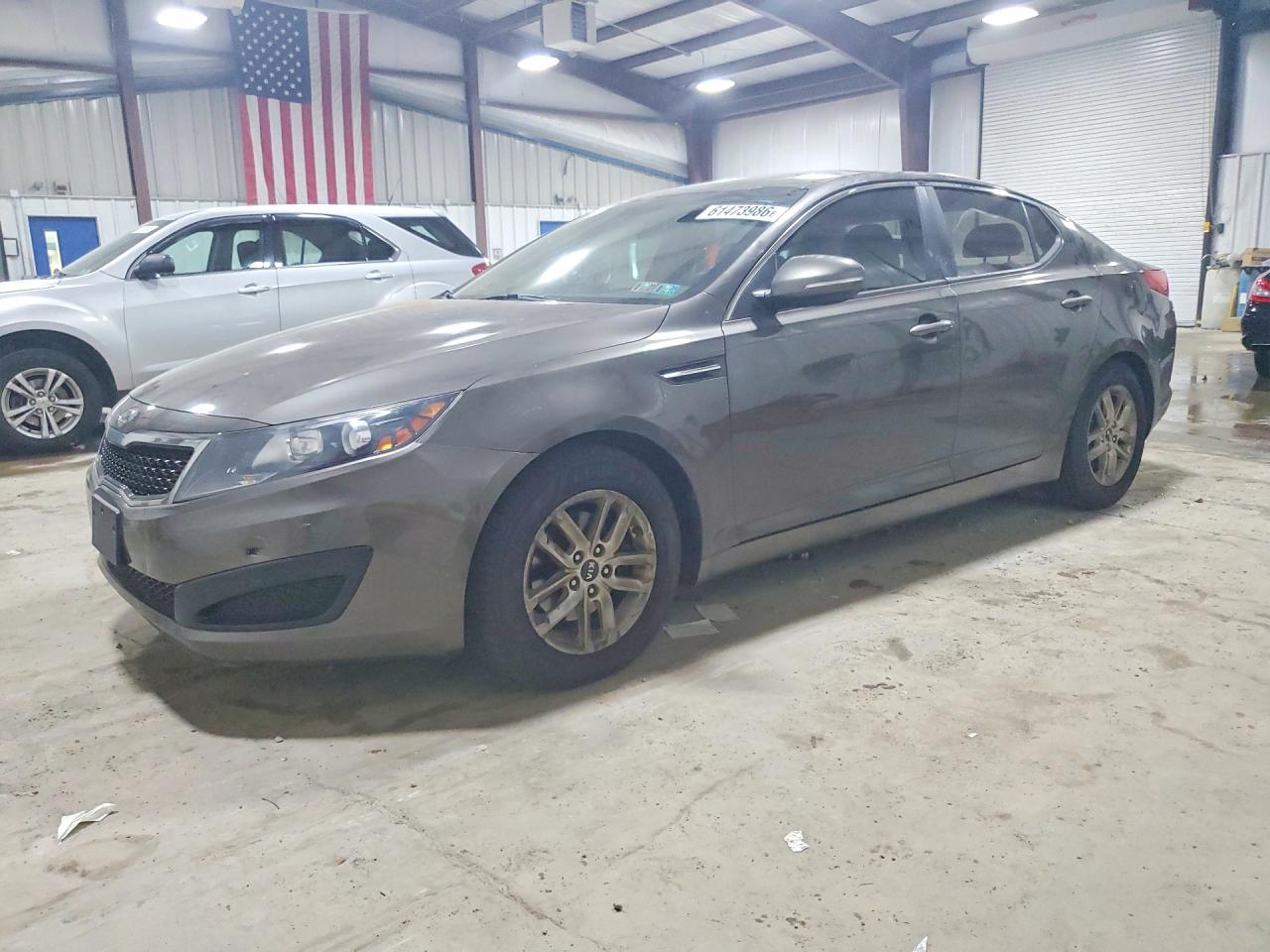 2011 Kia Optima LX, VIN KNAGM4A73B5058208 — Rear end