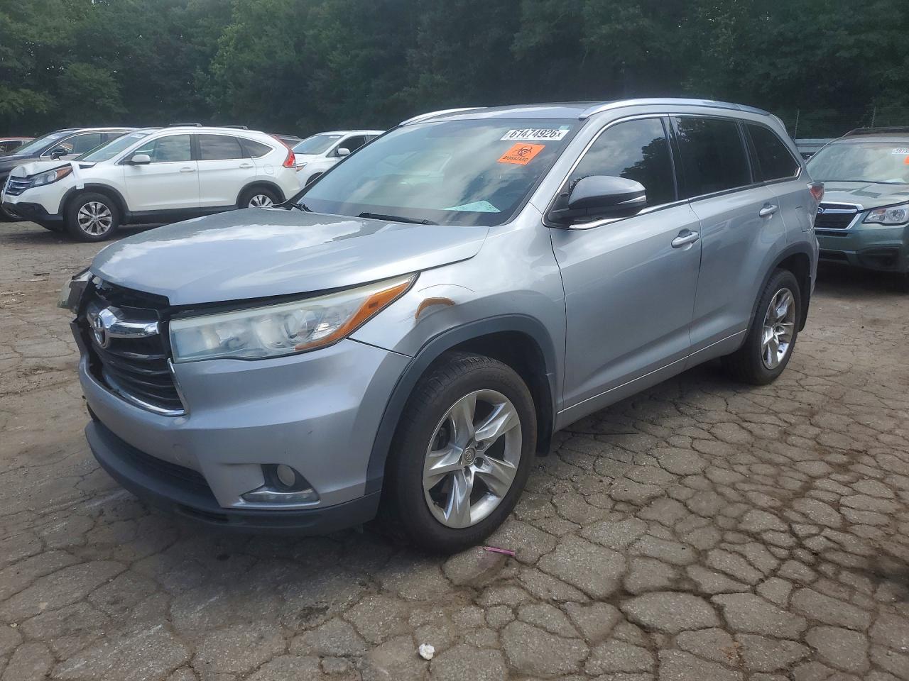 2015 Toyota Highlander Limited Platinum, VIN 5TDDKRFH7FS154871 — Front end