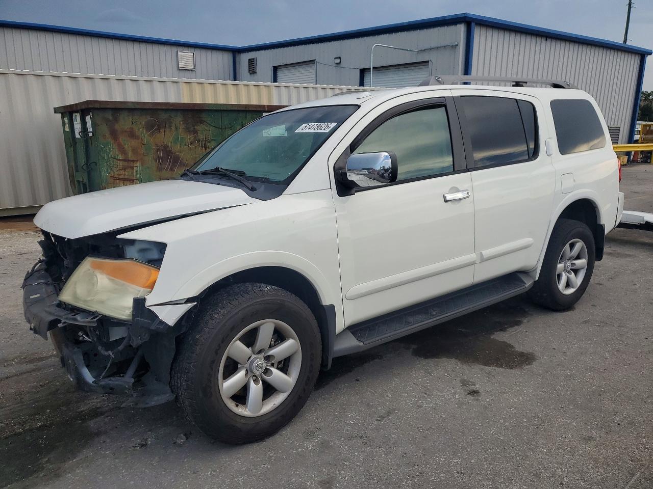 2011 Nissan Armada SL, VIN 5N1BA0NC3BN623543 — Front end