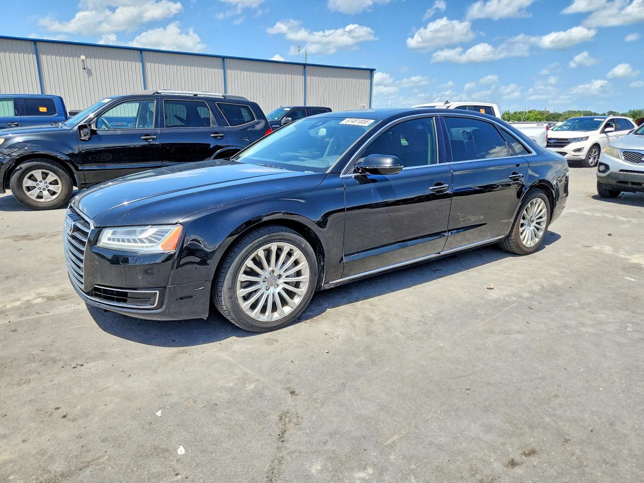 2016 Audi A8 3.0T, VIN WAU34AFD7GN014621 — Normal wear