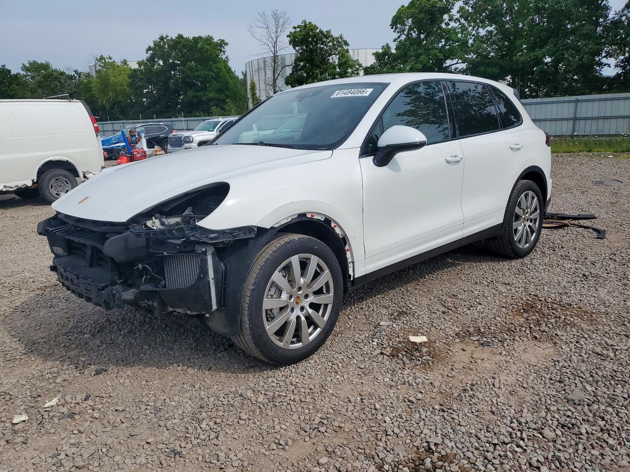 2018 Porsche Cayenne S, VIN WP1AB2A23JLA60847 — Front end