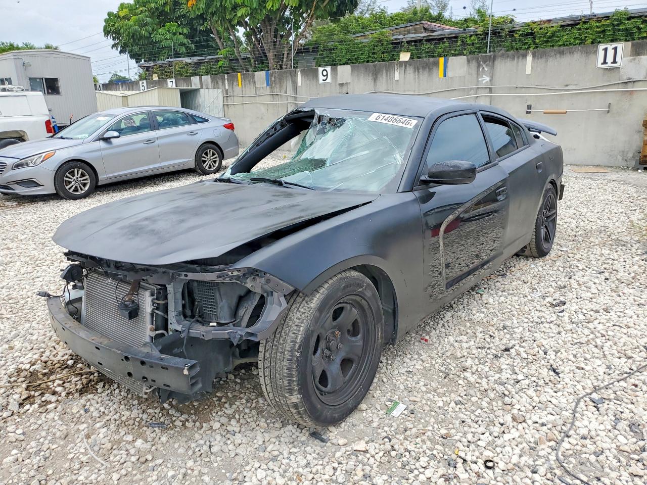 2011 Dodge Charger Police, VIN 2B3CL1CT1BH540361 — Бок