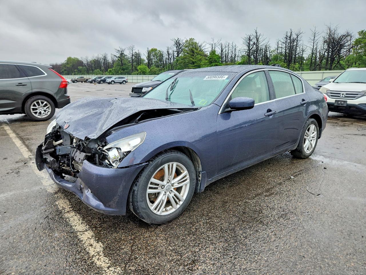 2011 Infiniti G37 x, VIN JN1CV6AR2BM355992 — Front end
