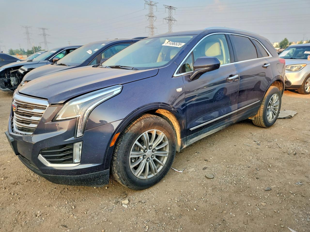 2018 Cadillac XT5 Luxury FWD, VIN 1GYKNCRS6JZ157880 — Front end