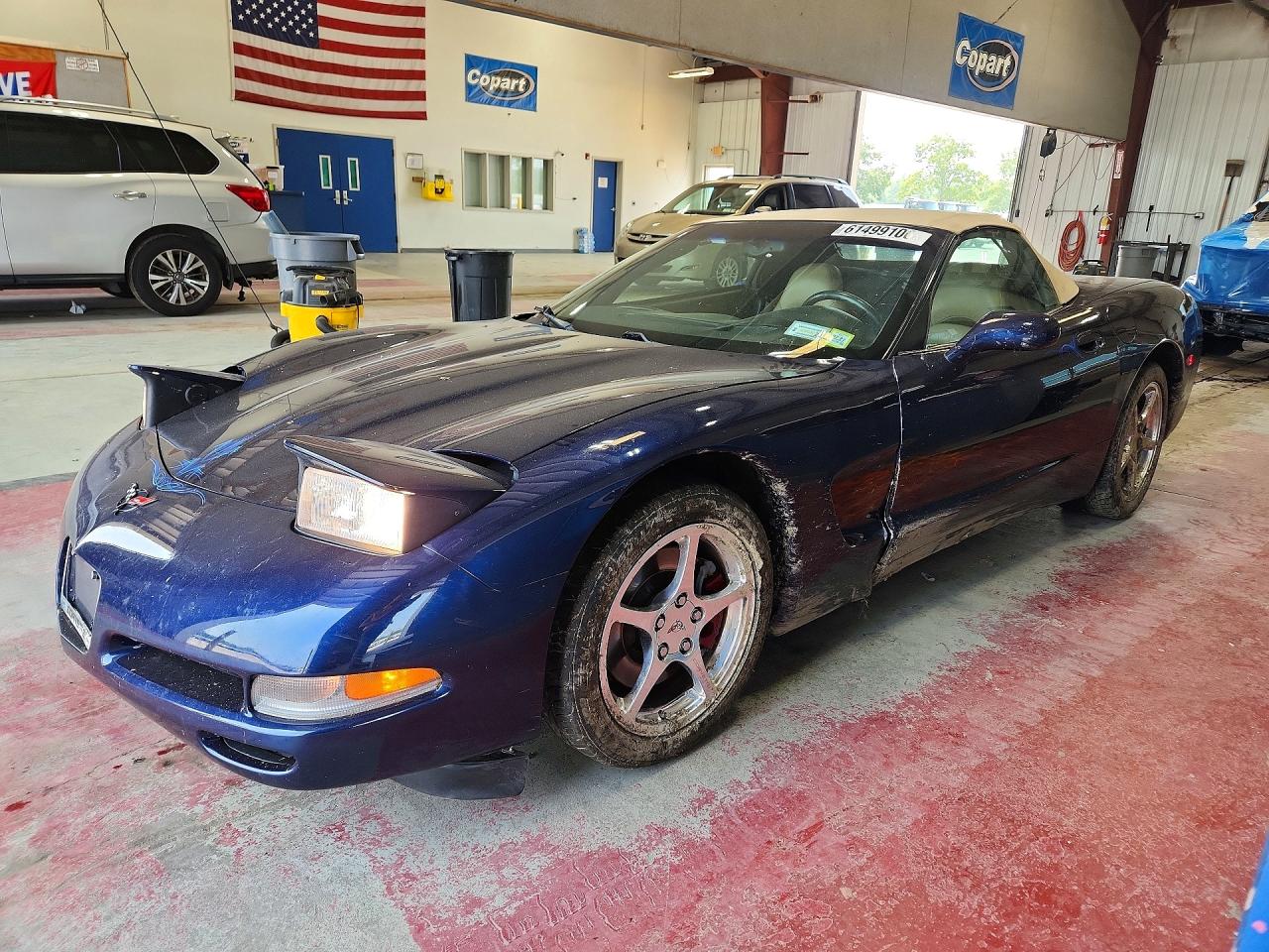 2001 Chevrolet Corvette, VIN 1G1YY32GX15113183 — Front end