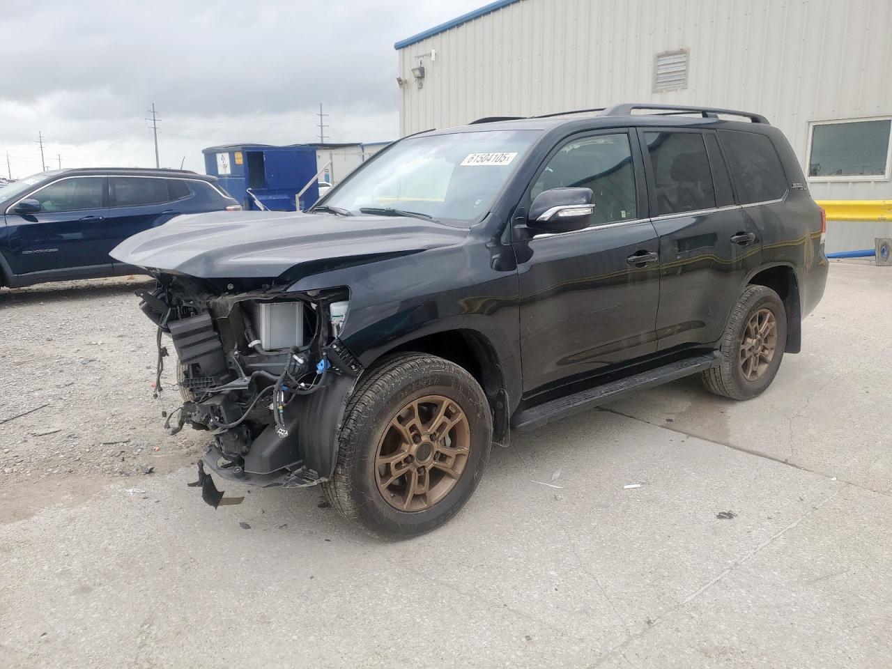 2021 Toyota Land Cruiser, VIN JTMCY7AJ7M4104909 — Front end