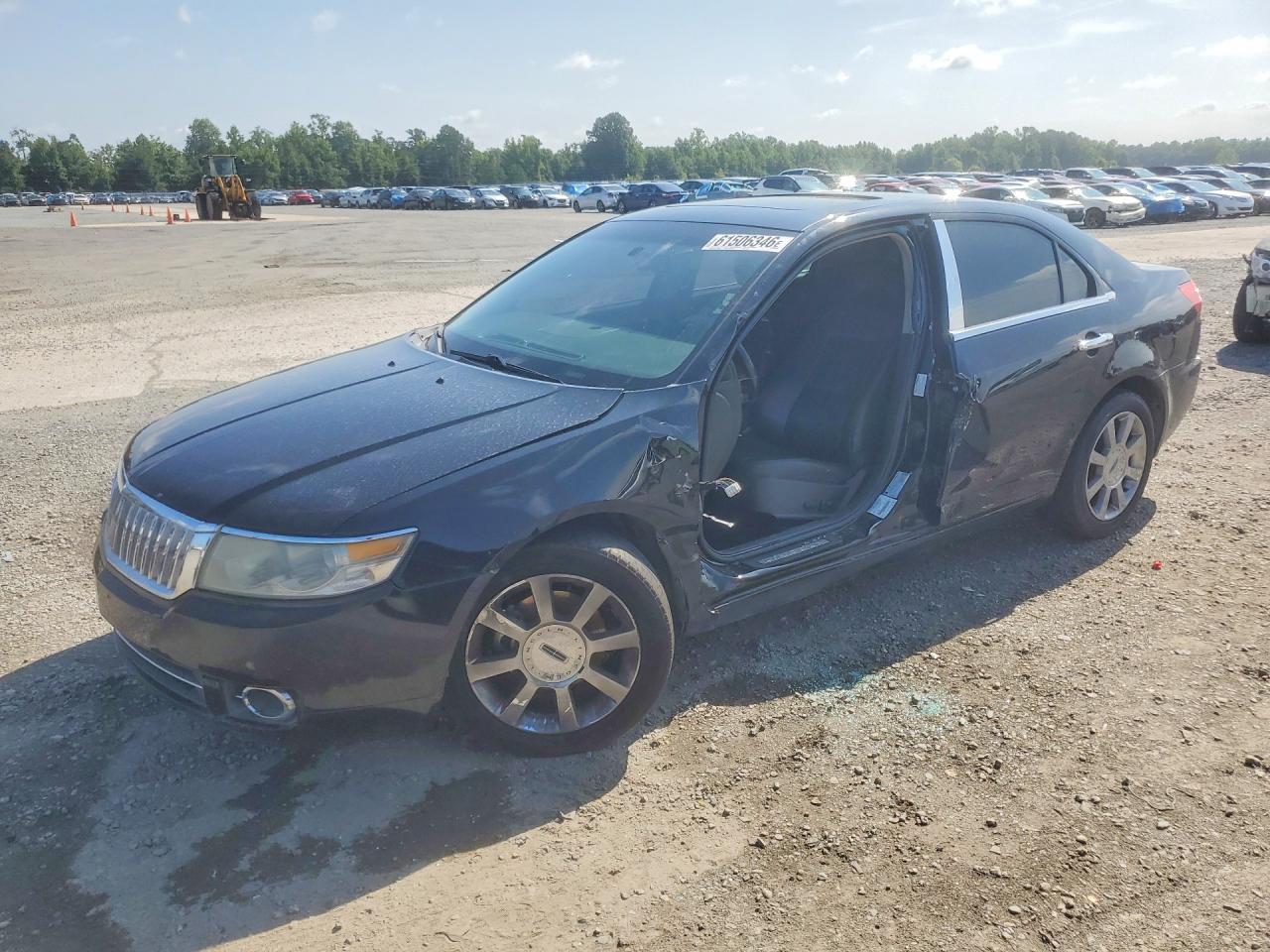 2008 Lincoln MKZ, VIN 3LNHM28T98R611864 — Side