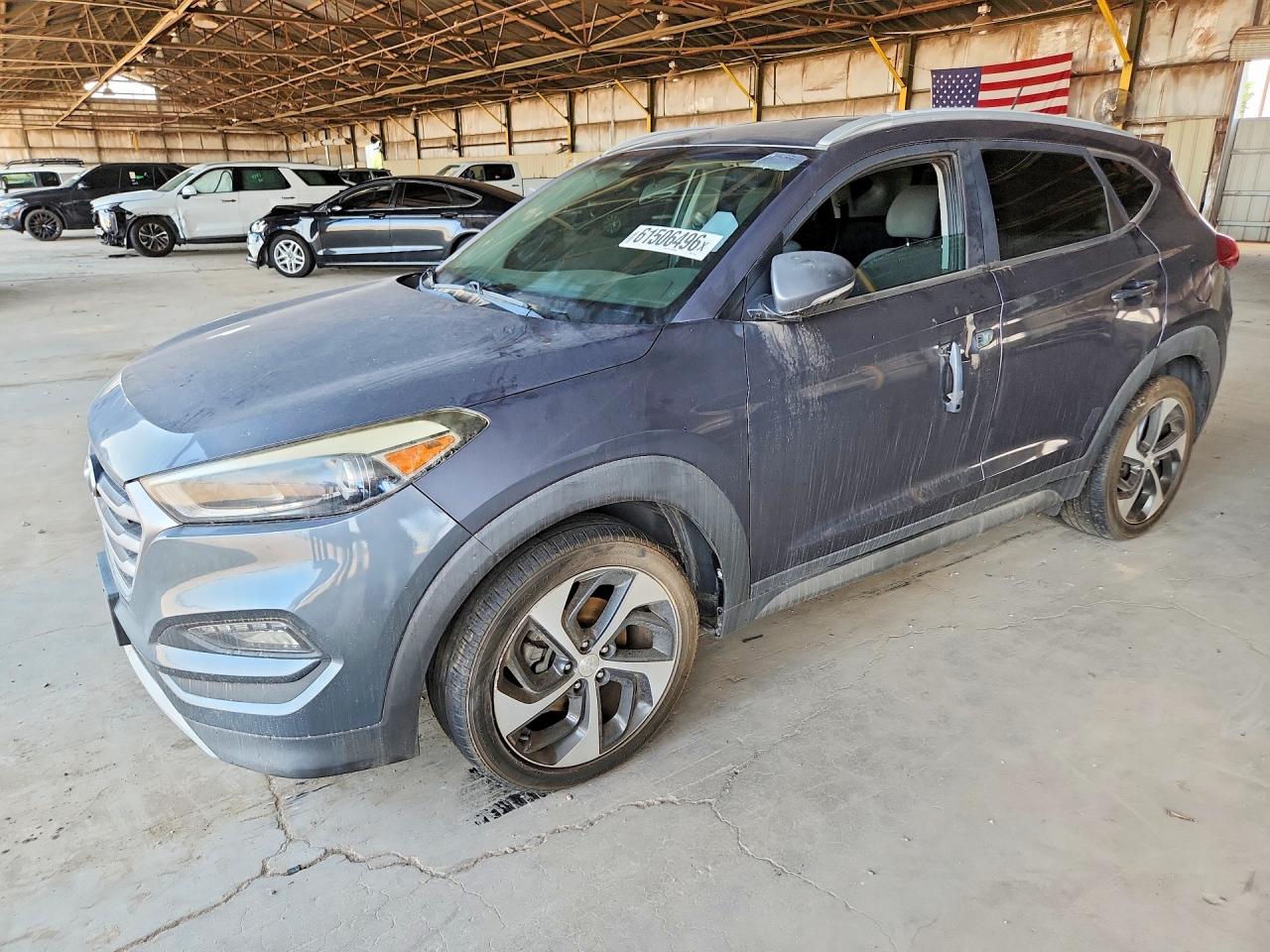 2017 Hyundai Tucson Sport, VIN KM8J33A29HU377844 — Side
