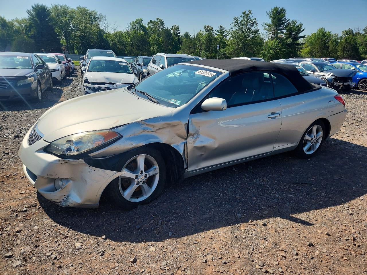 2004 Toyota Solara SLE, VIN 4T1FA38P14U030211 — Front end