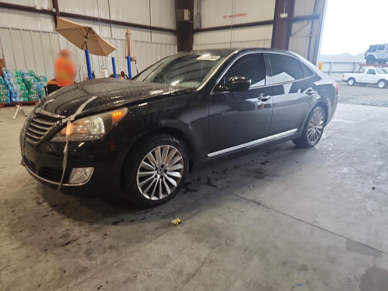 2014 Hyundai Equus Signature, VIN KMHGH4JH0EU090524 — Front end