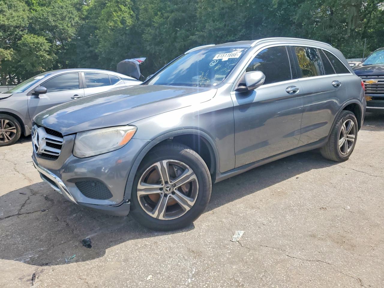 2017 Mercedes-Benz GLC 300, VIN WDC0G4JB9HF232716 — Minor dents and scratches