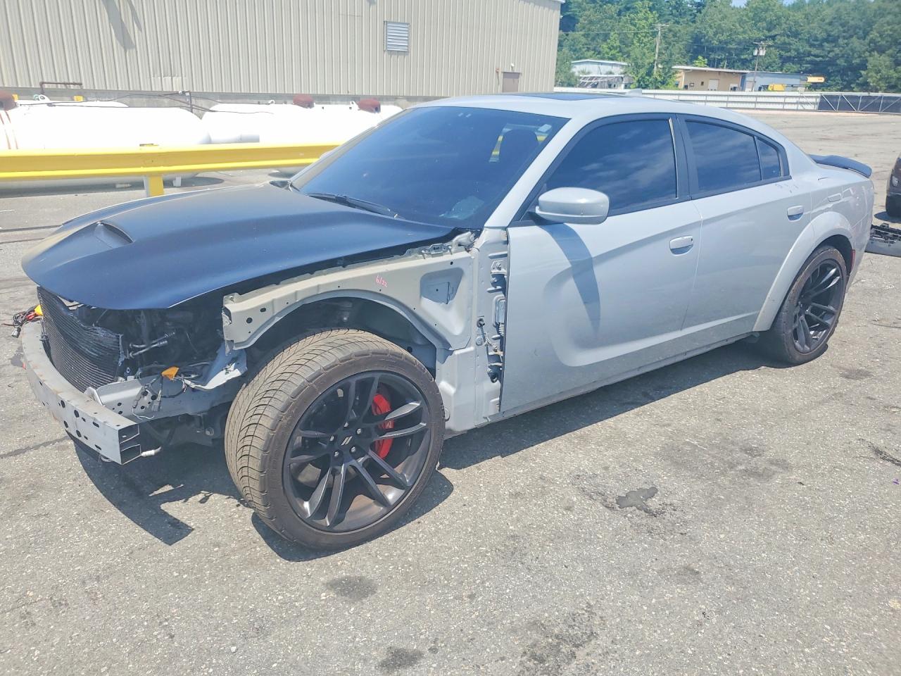 2022 Dodge Charger Scat Pack, VIN 2C3CDXGJ6NH183131 — Перед