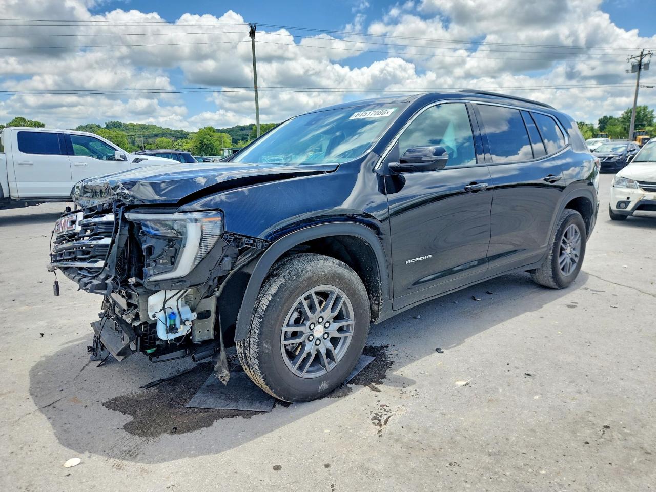 2025 GMC Acadia FWD Elevation, VIN 1GKENKRS3SJ157787 — Front end