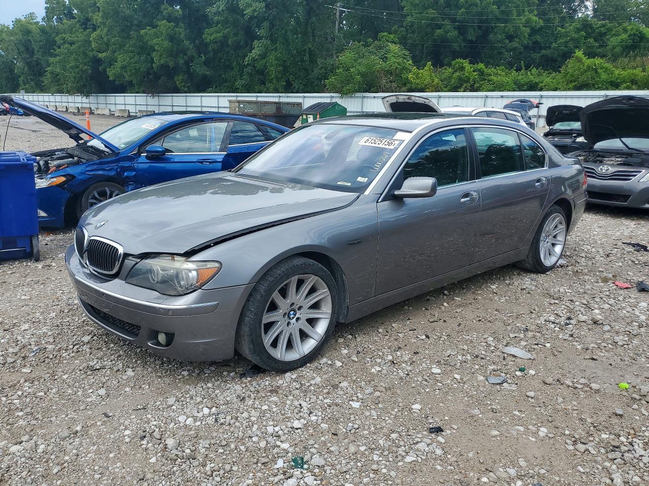 2006 BMW 7 Series 750Li, VIN WBAHN83526DT62307 — Undercarriage