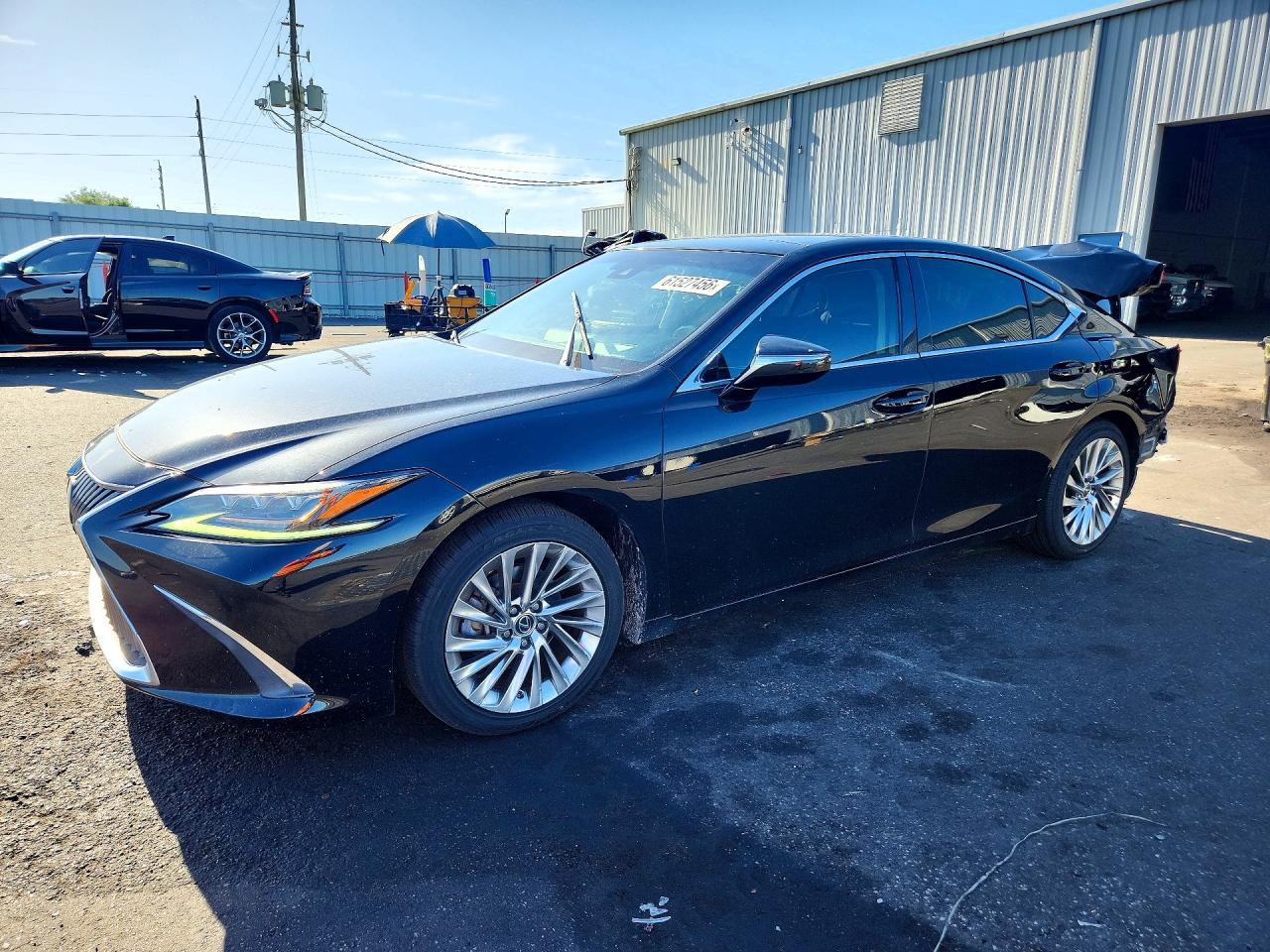 2020 Lexus ES 350 Ultra Luxury, VIN 58AFZ1B19LU068150 — Rear end