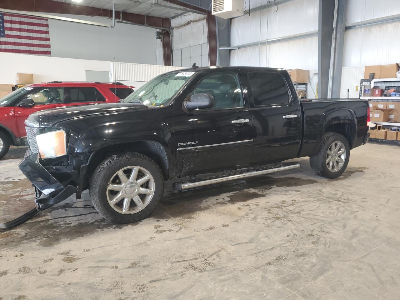 2010 GMC Sierra 1500 Denali, VIN 3GTRKXE29AG189166 — Auction photo