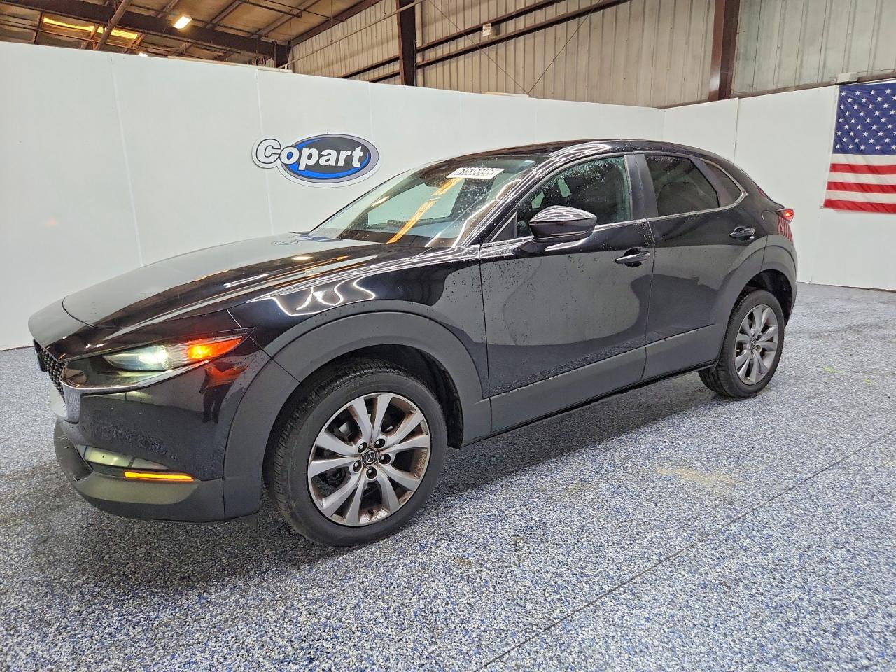 2020 Mazda CX-30 Select, VIN 3MVDMBCLXLM115373 — Minor dents and scratches