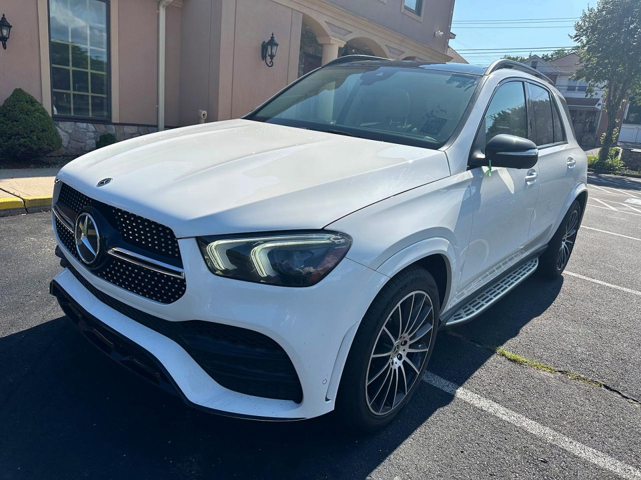 2021 Mercedes-Benz GLE 350, VIN 4JGFB4JB2MA406689 — Minor dents and scratches