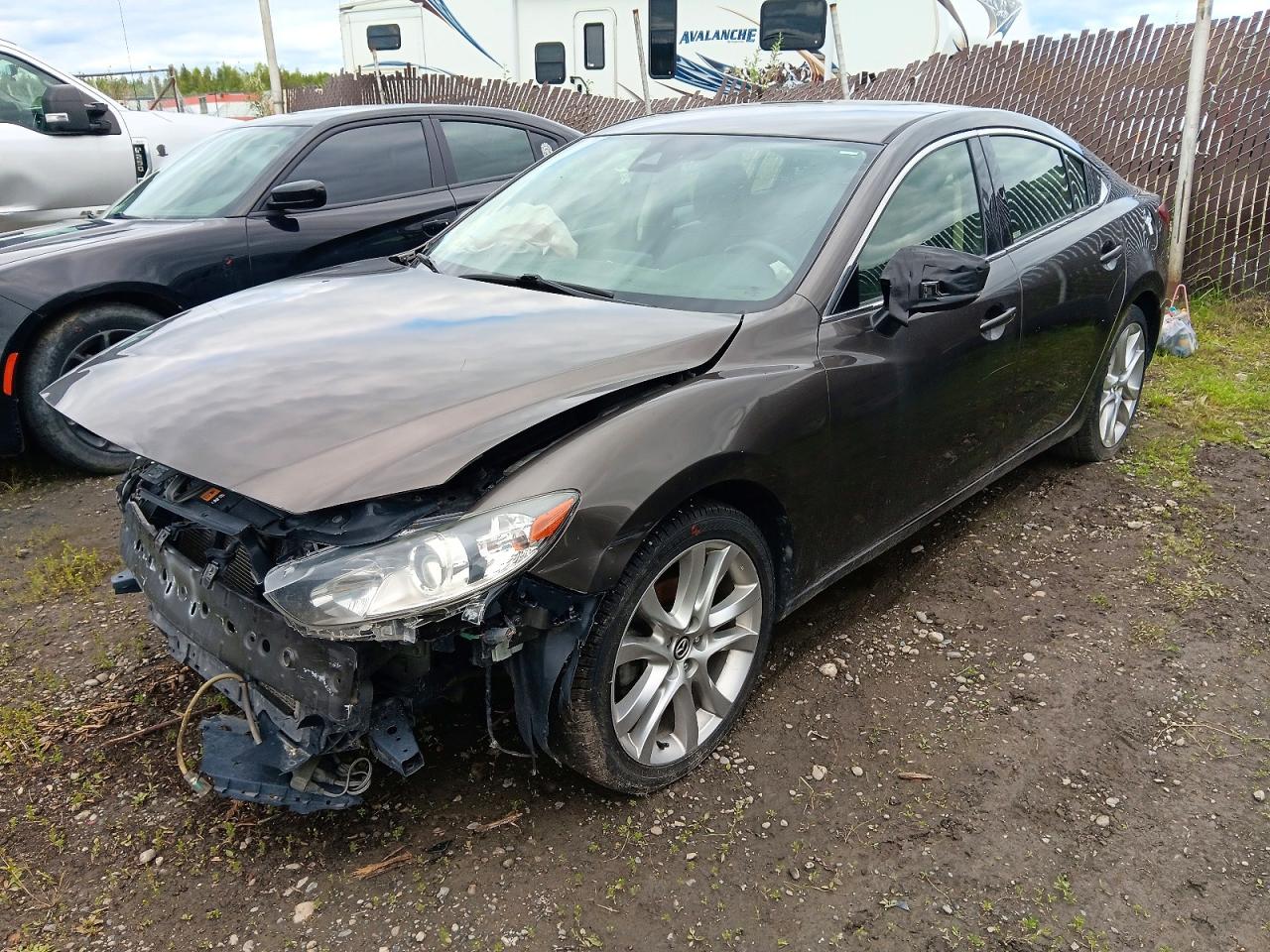 2017 Mazda 6 Touring, VIN JM1GL1V5XH1131717 — Front end