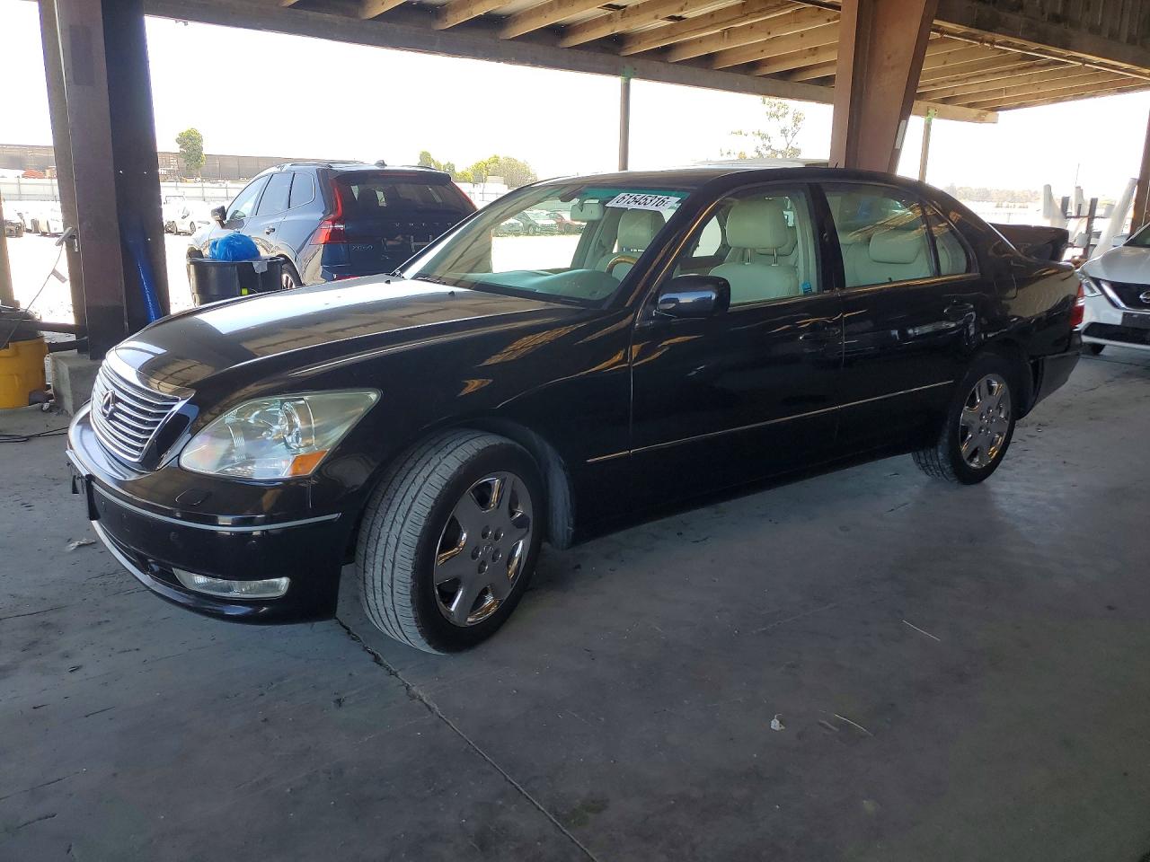 2004 Lexus LS 430, VIN JTHBN36F040150170 — Rear end