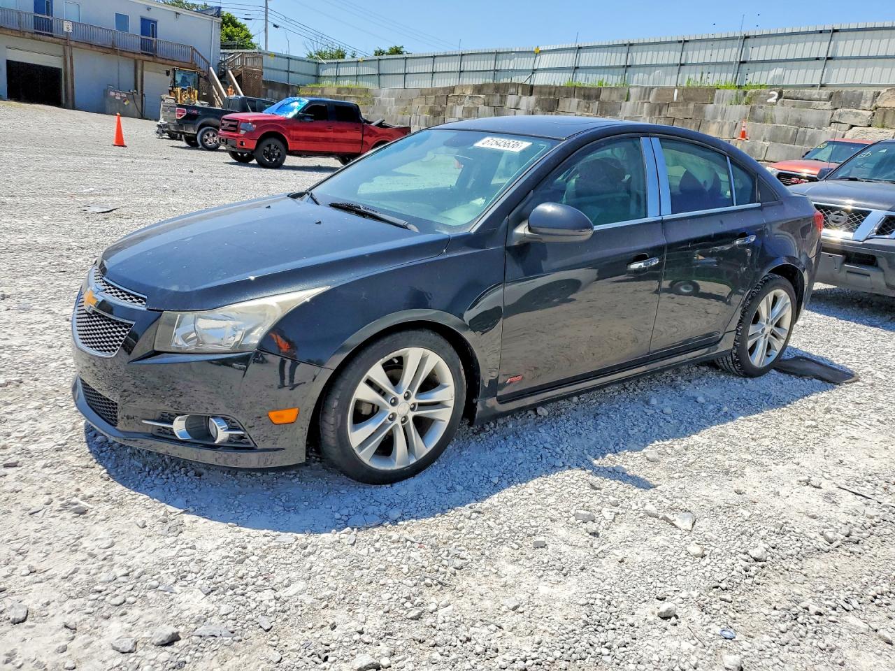 2013 Chevrolet Cruze LTZ, VIN 1G1PG5SB1D7108428 — Front end