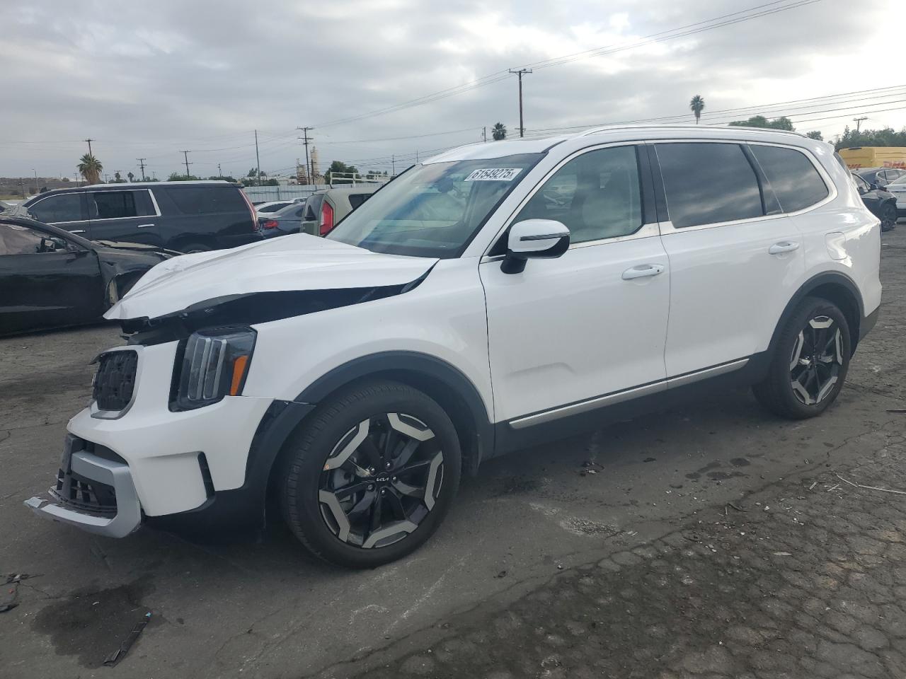 2025 Kia Telluride EX, VIN 5XYP3DGC9SG592671 — Перед