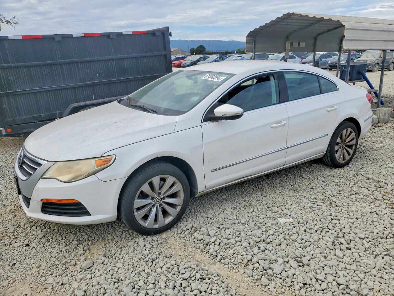 2011 Volkswagen CC Sport, VIN WVWMN7AN7BE728734 — Minor dents and scratches