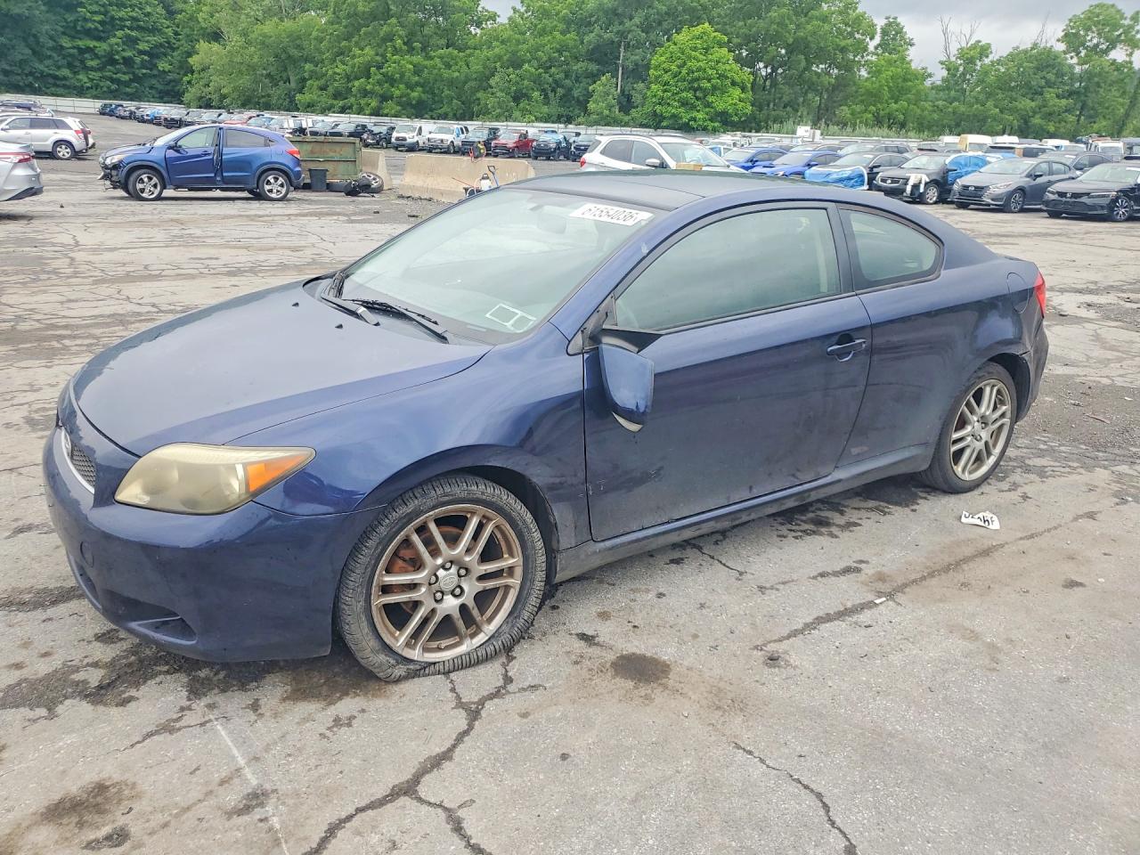 2007 Scion tC, VIN JTKDE177770207984 — Бок
