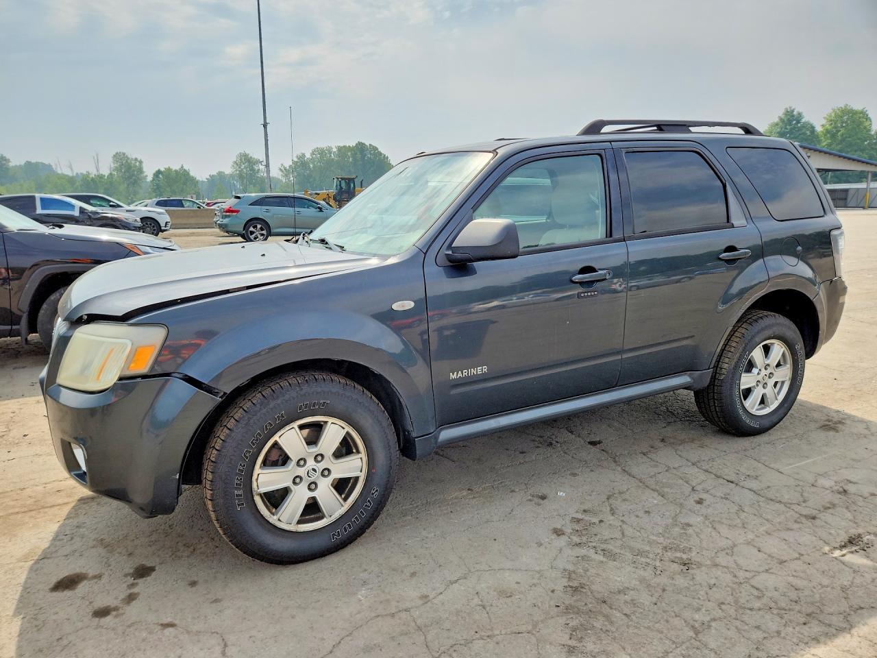 2008 Mercury Mariner, VIN 4M2CU91168KJ28086 — Перед