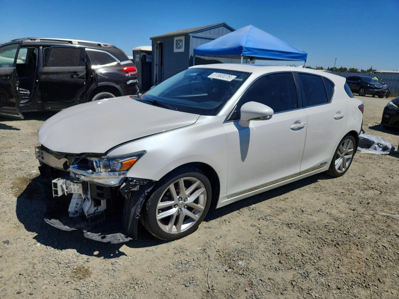2016 Lexus CT 200h, VIN JTHKD5BH5G2274403 — Rear end