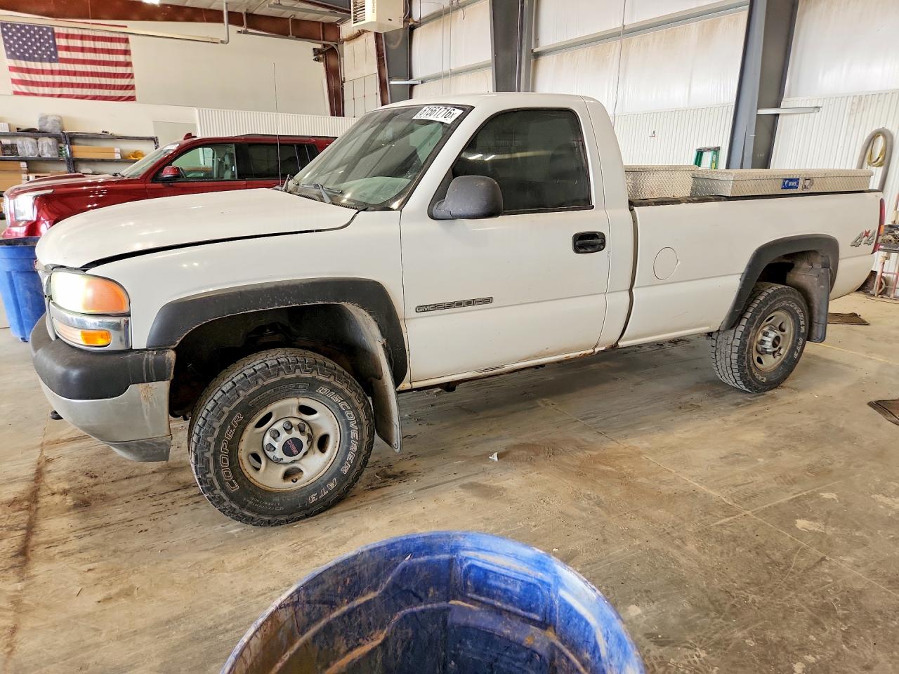2002 GMC Sierra 2500HD Work Truck, VIN 1GTHK24U62Z228931 — Hail