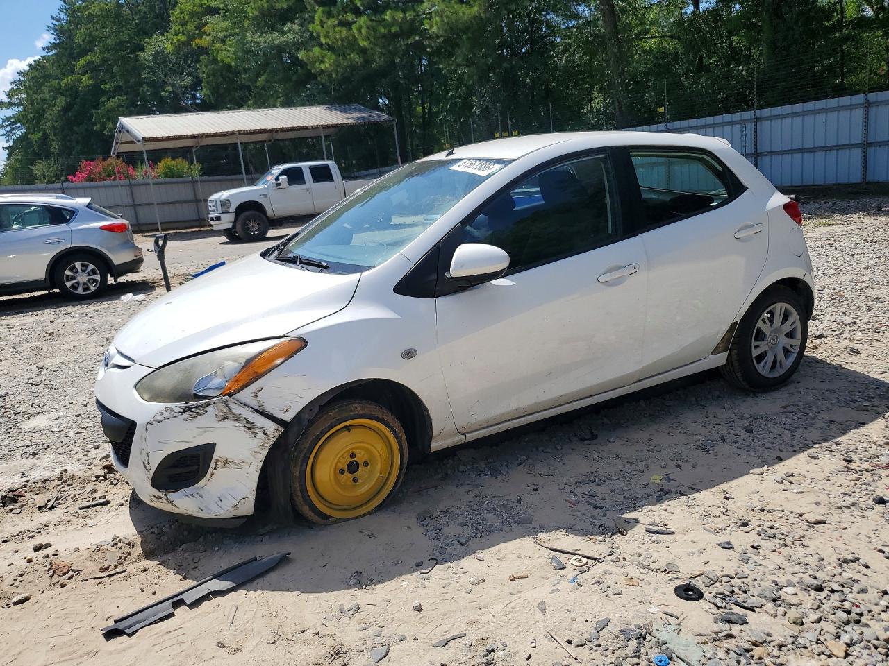2013 Mazda 2 Sport, VIN JM1DE1KY1D0153567 — Front end