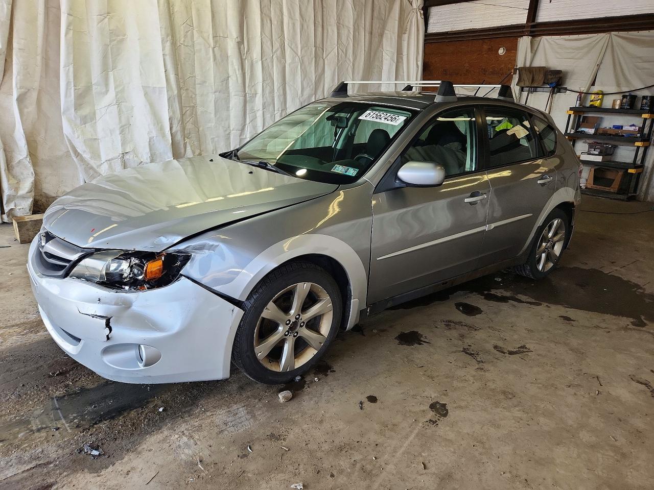2011 Subaru Impreza Outback Special Sports, VIN JF1GH6D63BH814873 — Перед