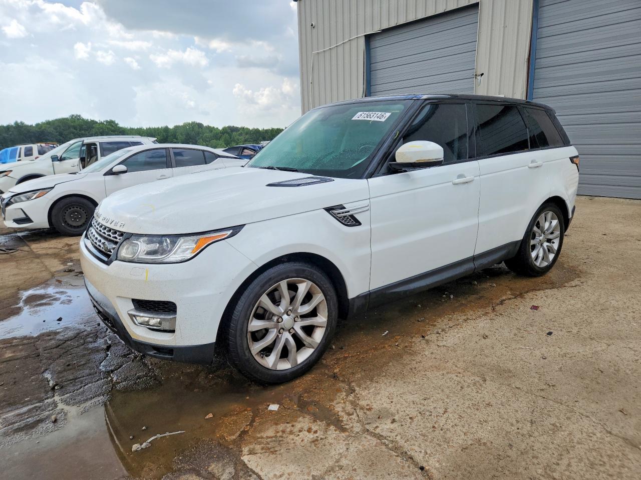 2015 Land Rover Range Rover Sport HSE, VIN SALWR2VF9FA619152 — Vandalism