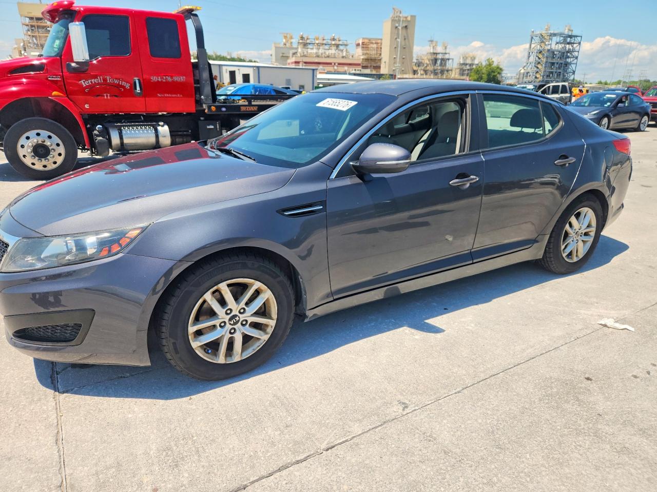 2011 Kia Optima LX, VIN KNAGM4A74B5074403 — Вода / потоп