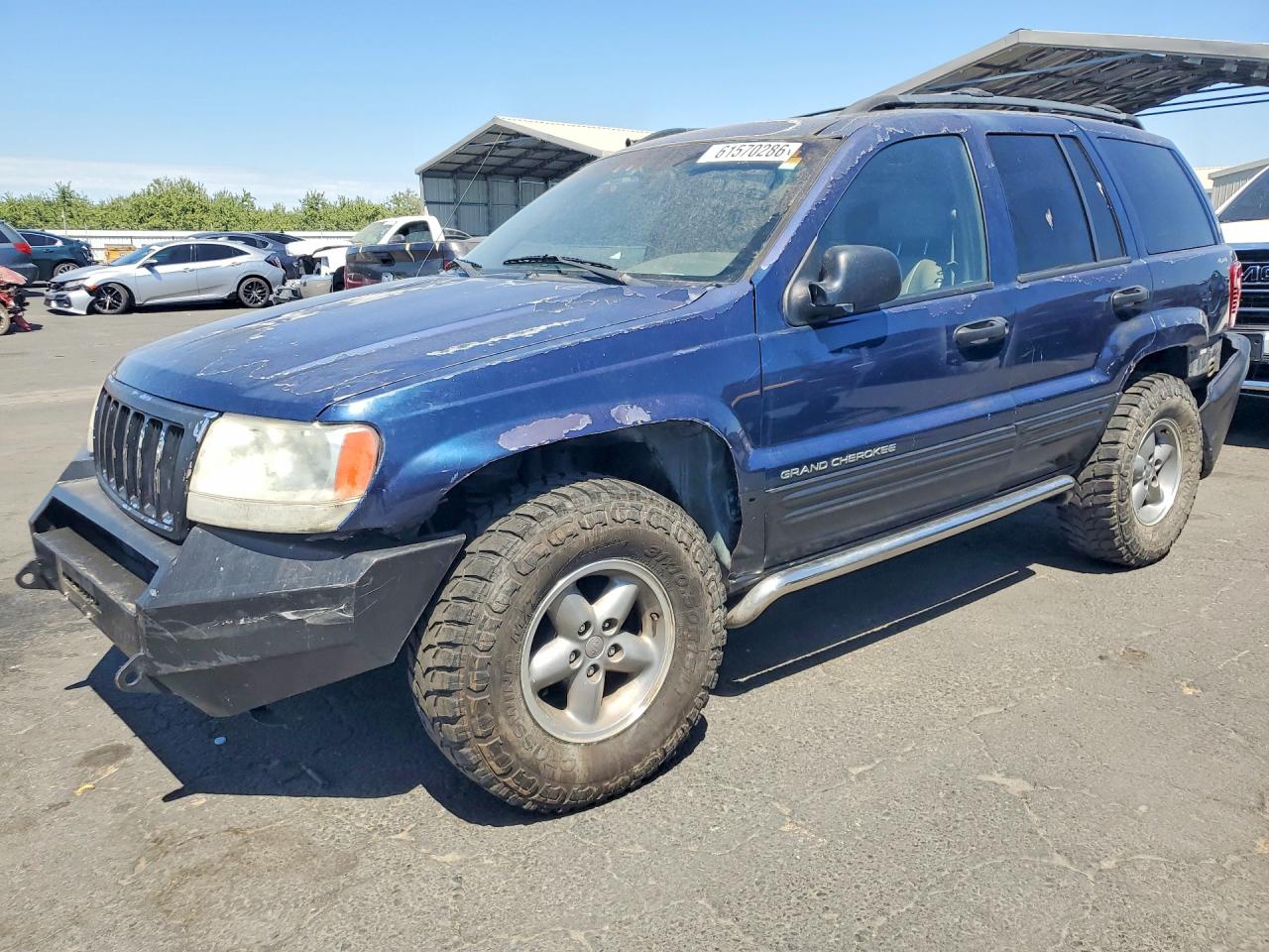 2000 Jeep Grand Cherokee Laredo, VIN 1J4GW48S1YC195685 — Rear end